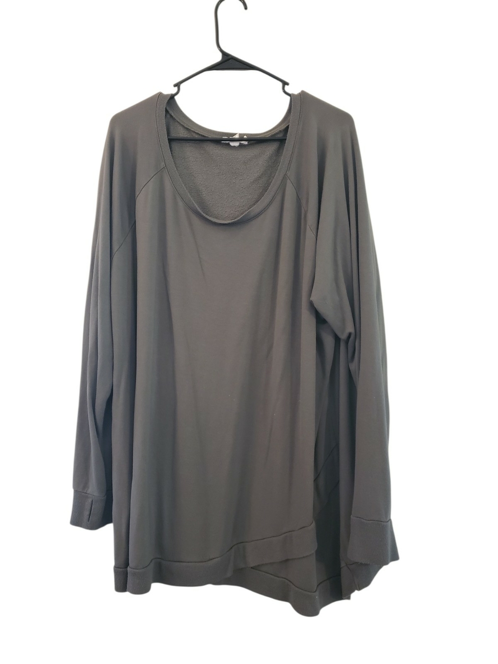 Threads 4 Thought Relaxed Scoop Long Sleeve Top - Green